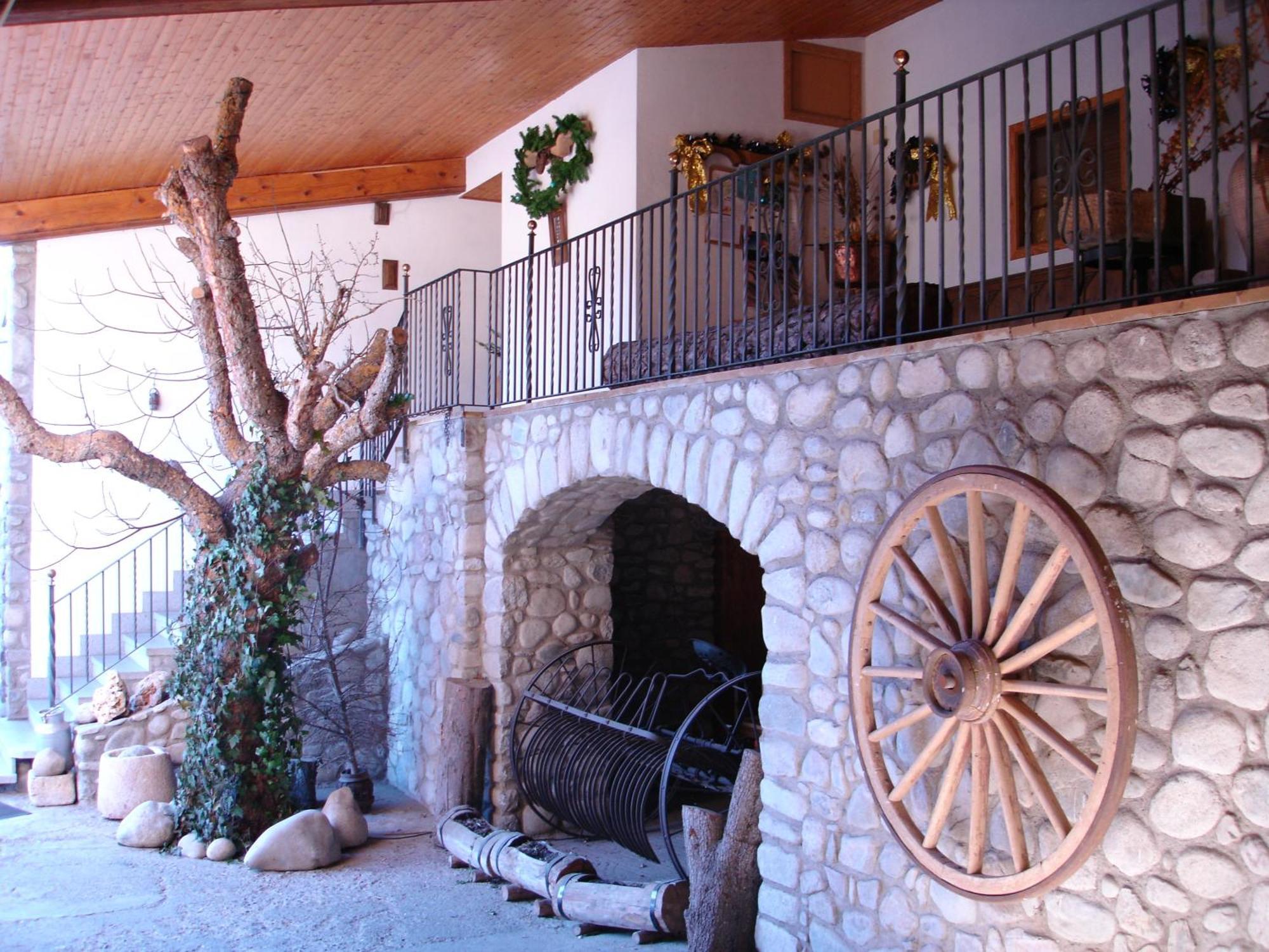 Casa Rural La Vall Del Cadi 라 세우 두르헬 외부 사진